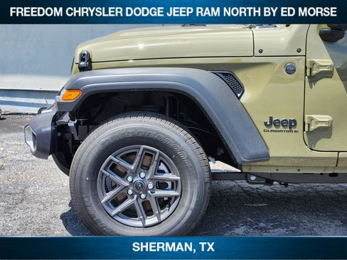 New 2025 Jeep Gladiator Sport image 6