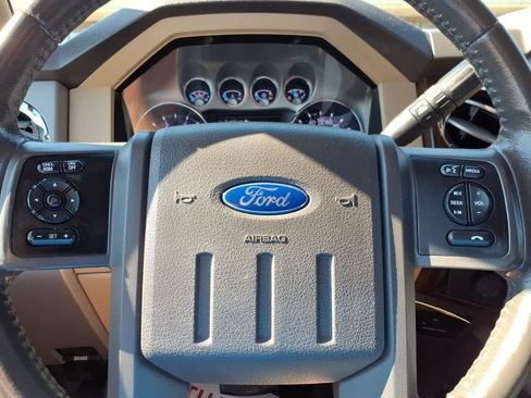 Used 2013 Ford F250 Lariat w/ Chrome Pkg AWD/4WD image 24