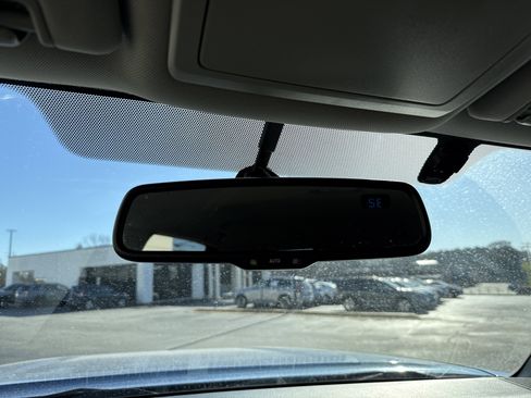 Used 2017 Toyota Tacoma SR5 w/ Tow Package image 27