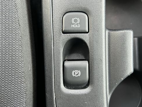 Certified 2023 Toyota Corolla LE image 31