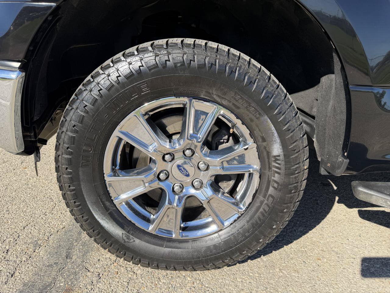 Used 2016 Ford F150 XLT w/ Equipment Group 302A Luxury AWD/4WD image 12