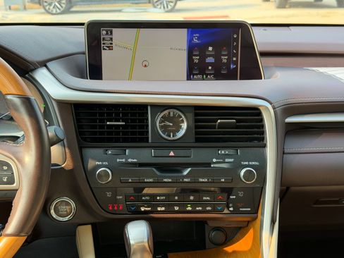 Used 2018 Lexus RX 350 FWD w/ Premium Package image 15