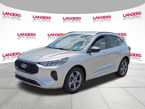 Used 2023 Ford Escape ST-Line FWD image 7