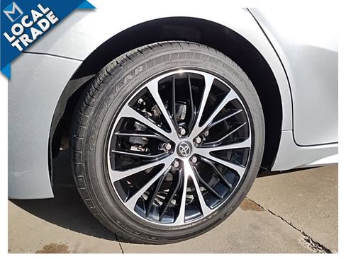 Used 2019 Toyota Camry SE w/ Audio Package image 16