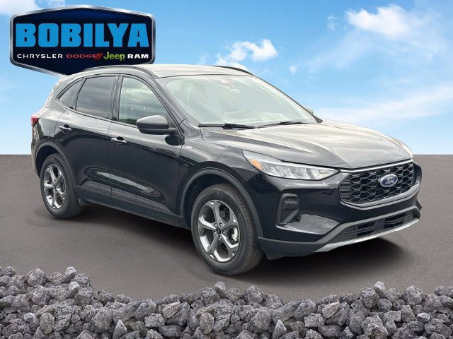 Used 2025 Ford Escape ST-Line AWD/4WD image 2