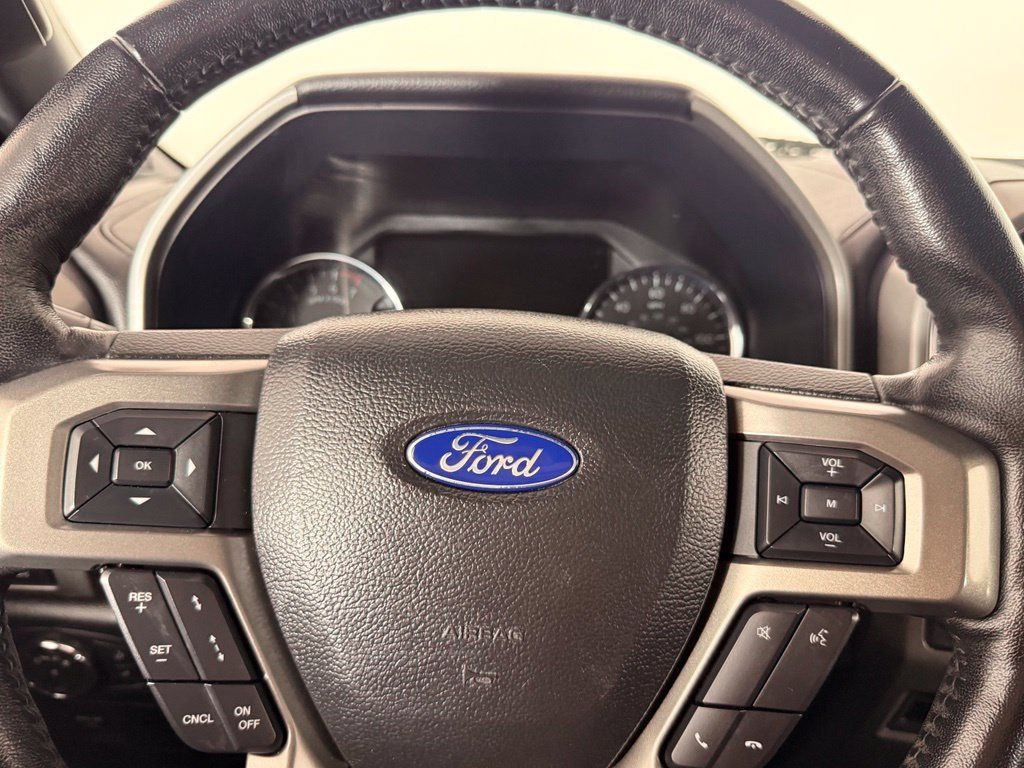 Used 2021 Ford Expedition XLT AWD/4WD image 30