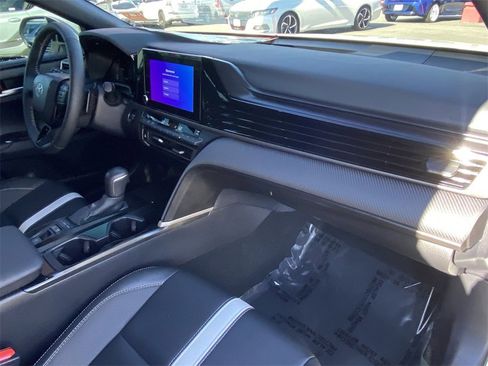 Certified 2025 Toyota Camry SE image 15