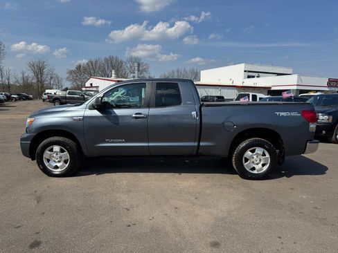 Used 2007 Toyota Tundra SR5 AWD/4WD image 2