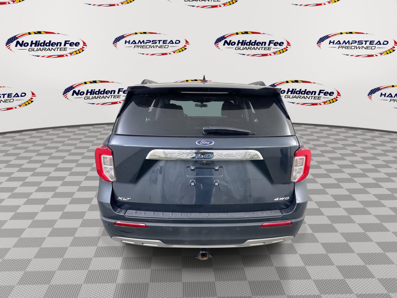 Used 2022 Ford Explorer XLT w/ Equipment Group 202A AWD/4WD image 8