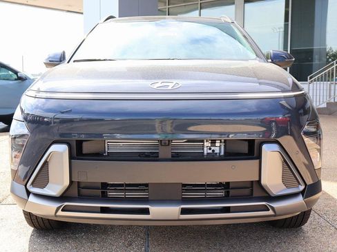 New 2026 Hyundai Kona Limited image 8