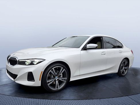 Certified 2023 BMW 330i xDrive Sedan w/ Parking Assistance Package AWD/4WD image 2