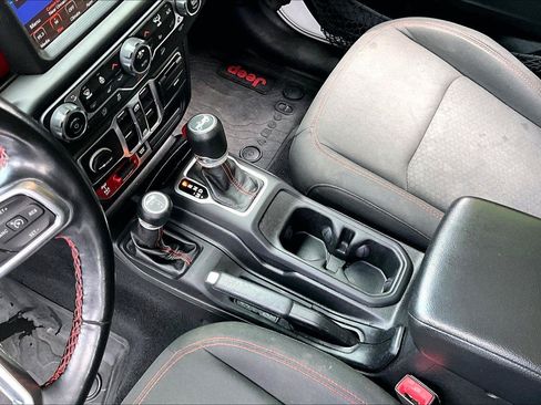 Used 2020 Jeep Wrangler Unlimited Rubicon AWD/4WD image 15
