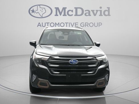 Used 2025 Subaru Forester Sport w/ Popular Package #1 AWD/4WD image 2