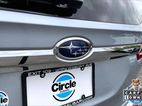 Certified 2022 Subaru Ascent Limited w/ Technology Package AWD/4WD image 32