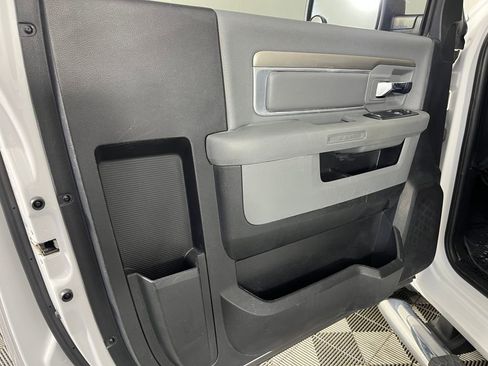 Used 2014 RAM 1500 Tradesman w/ Power & Remote Entry Group image 10