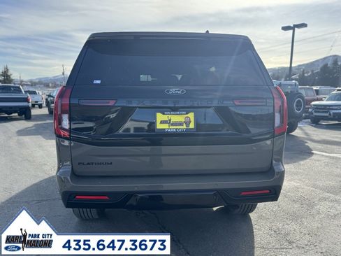 New 2026 Ford Expedition Platinum w/ Stealth Performance Package image 4