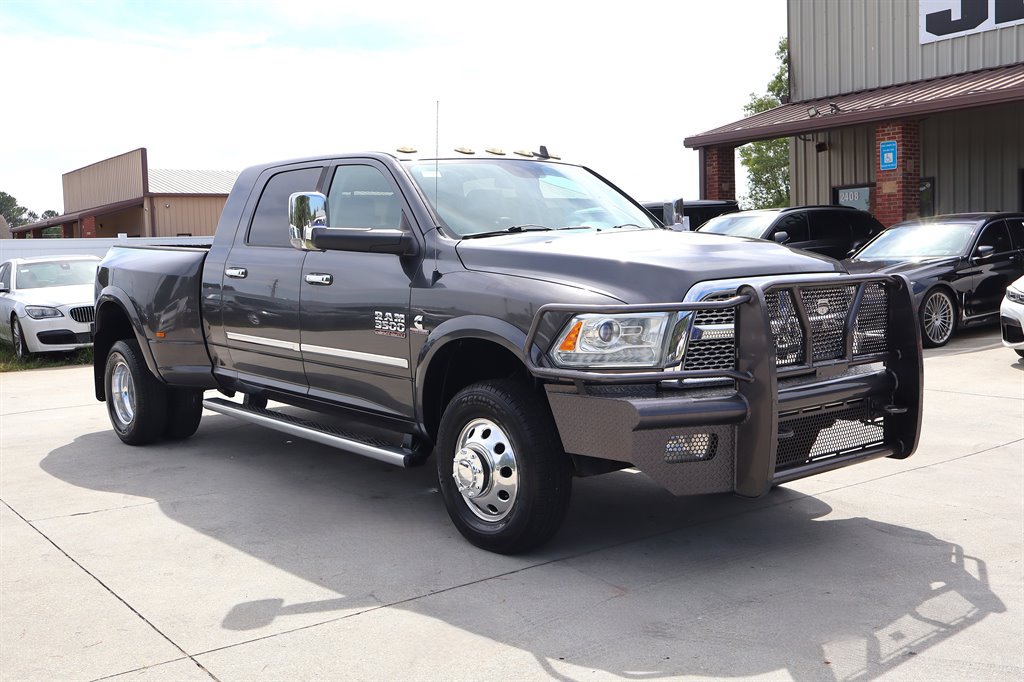 Used 2014 RAM 3500 Laramie w/ Protection Group AWD/4WD image 11