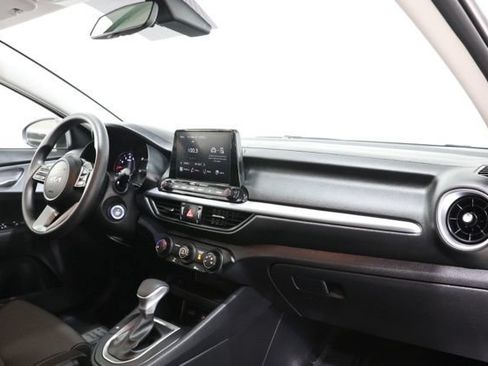 Used 2024 Kia Forte LXS FWD image 16