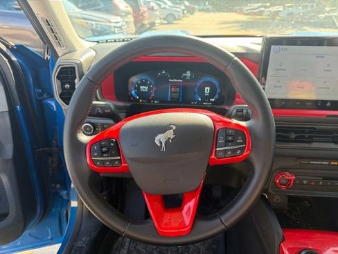 Used 2025 Ford Bronco Sport Free Wheeling w/ Convenience Package AWD/4WD image 21