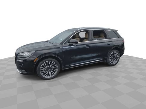 Used 2020 Lincoln Corsair Reserve FWD image 4