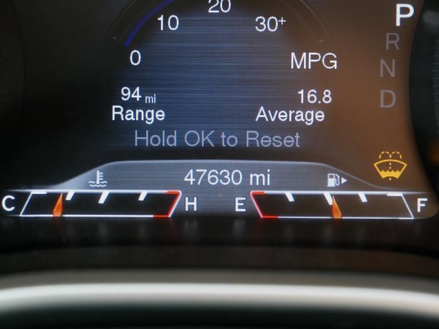 Used 2018 Jeep Cherokee Overland w/ Heavy Duty Protection Group AWD/4WD image 16