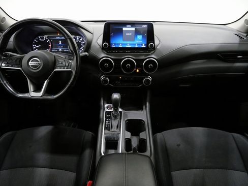 Used 2023 Nissan Sentra SV image 9