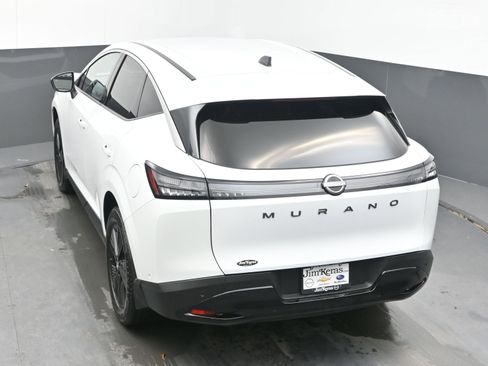 Certified 2025 Nissan Murano SV image 35