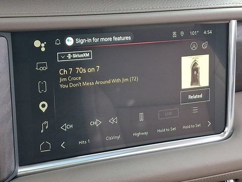 Used 2024 GMC Yukon Denali AWD/4WD image 12
