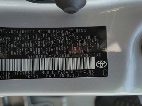 Certified 2025 Toyota Corolla LE FWD image 22