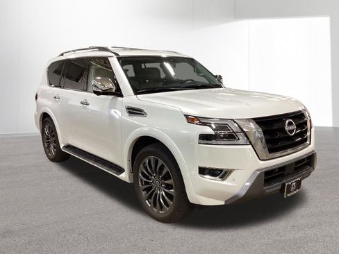 Certified 2023 Nissan Armada Platinum w/ Captain's Chairs Package AWD/4WD image 9