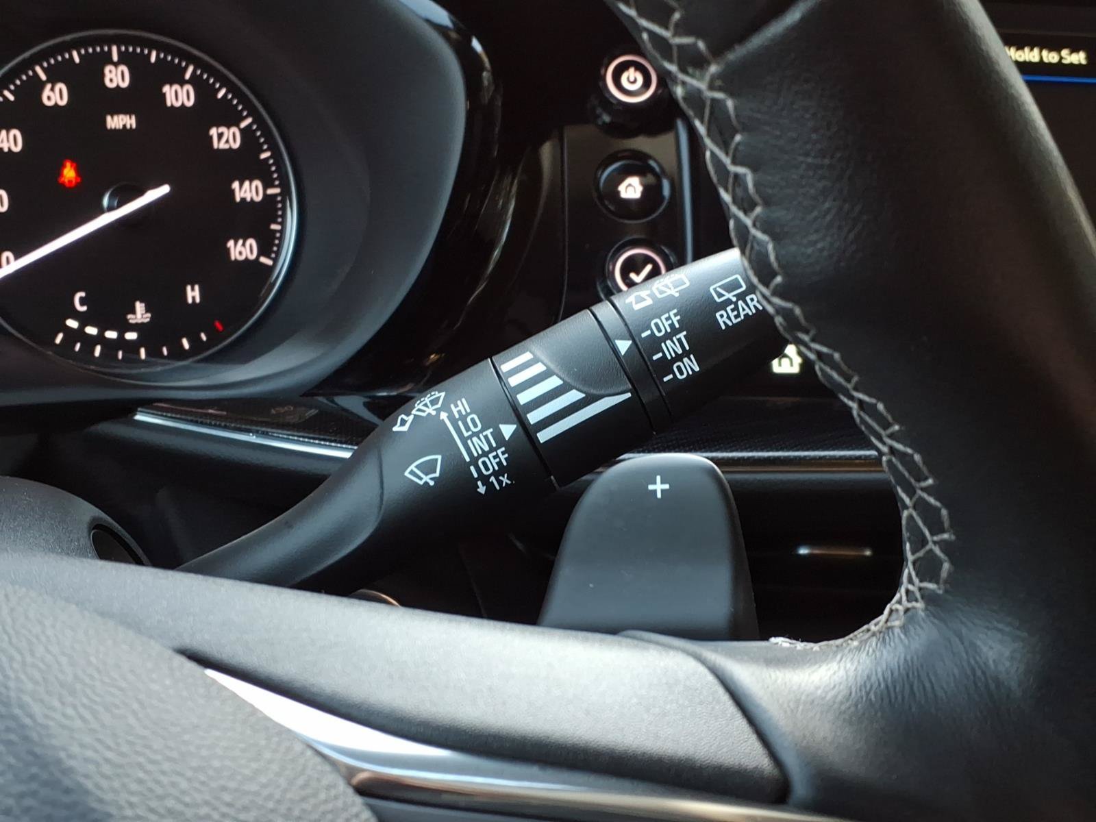Used 2023 Buick Envision Essence AWD/4WD image 27