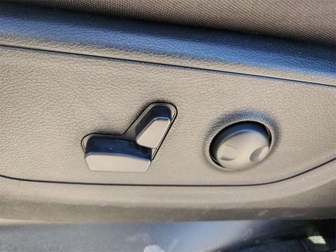 New 2025 RAM 1500 Lone Star image 16