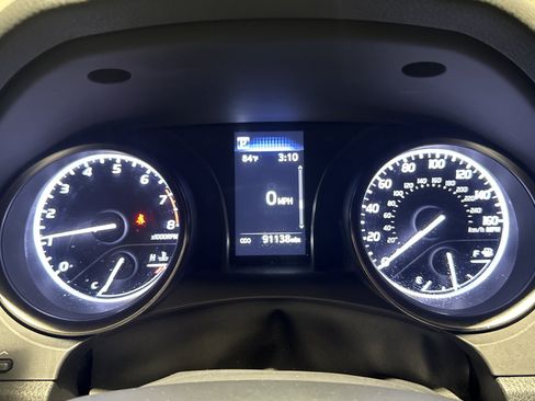 Used 2023 Toyota Camry SE FWD image 21