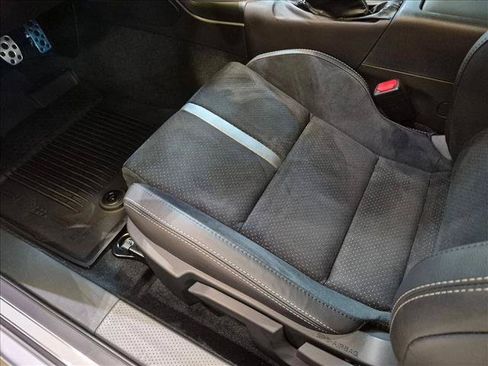 New 2026 Toyota GR86 Premium RWD image 4