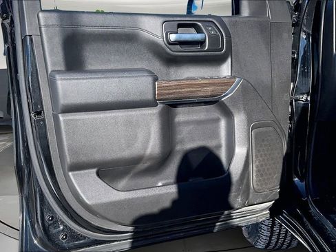 Used 2020 Chevrolet Silverado 1500 LT w/ All-Star Edition image 21