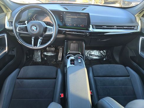 Used 2023 BMW X1 xDrive28i w/ M Sport Package image 10