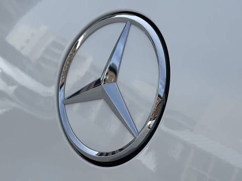 New 2025 Mercedes-Benz GLC 63 AMG S image 10