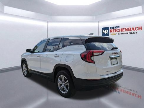 Used 2023 GMC Terrain SLE FWD image 6