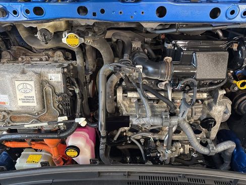 Used 2014 Toyota Prius C Two image 21