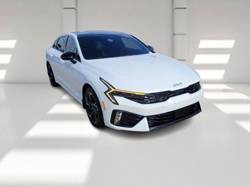 Used 2025 Kia K5 GT-Line w/ GT-Line Premium Package image 3