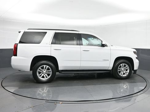 Used 2019 Chevrolet Tahoe LT w/ Luxury Package AWD/4WD image 8