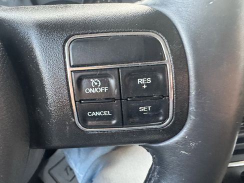 Used 2015 Jeep Patriot Sport image 18