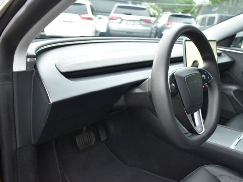 Used 2024 Tesla Model 3 Long Range AWD/4WD image 20