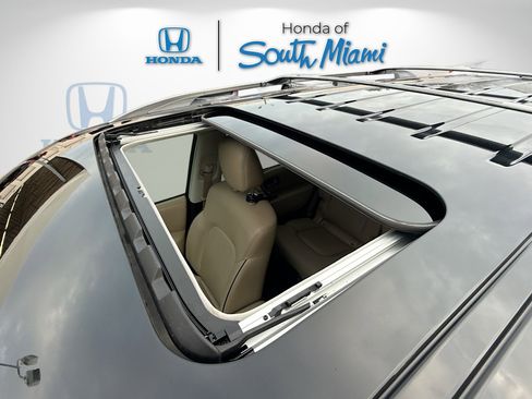 Used 2022 Nissan Armada SL image 17