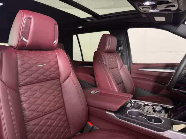 New 2026 Cadillac Escalade Luxury w/ Touring Package AWD/4WD image 21