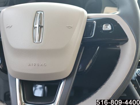 Used 2022 Lincoln Corsair AWD w/ Equipment Group 101A image 18