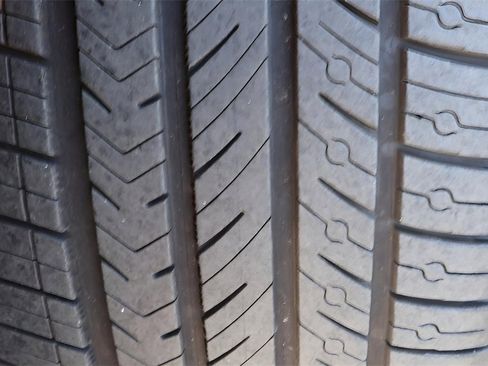 Used 2017 Ford Mustang Shelby GT350 w/ Electronics Package image 23