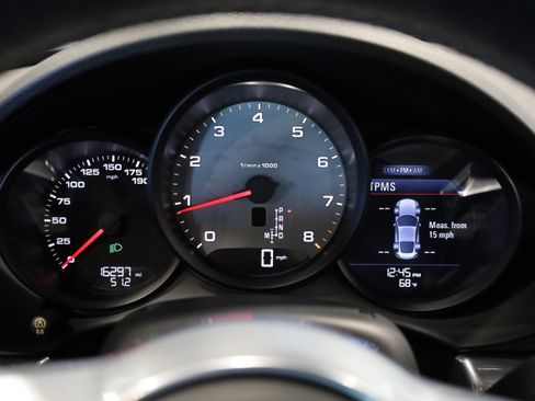 Used 2019 Porsche 718 Cayman S image 20