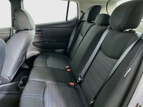 Used 2023 Nissan Leaf S FWD image 29