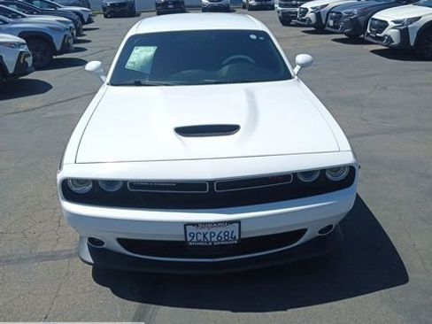 Used 2019 Dodge Challenger R/T w/ Driver Convenience Group image 8